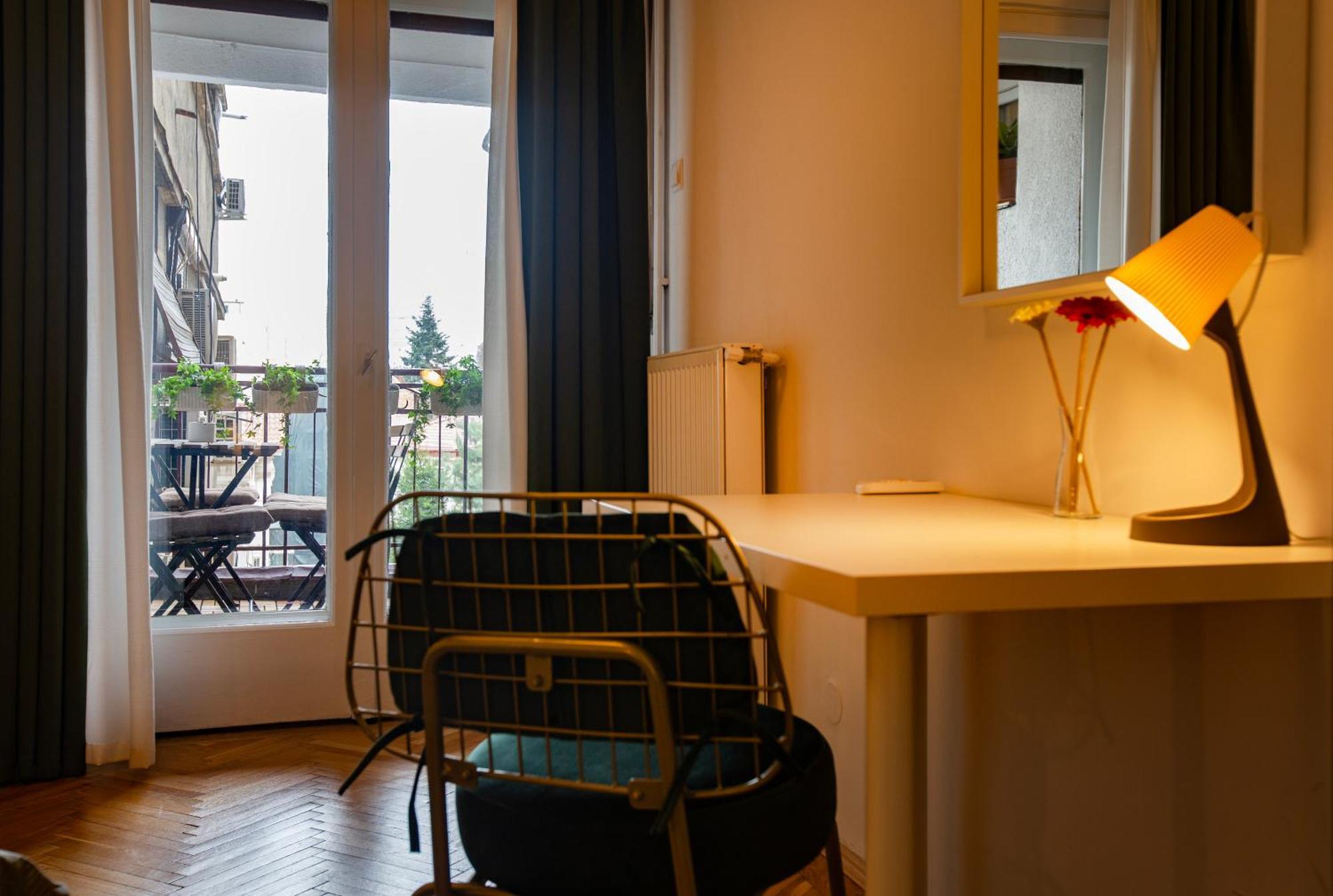Ultracentral Hong Kong 3 Bdrm Apartment Букурещ Екстериор снимка
